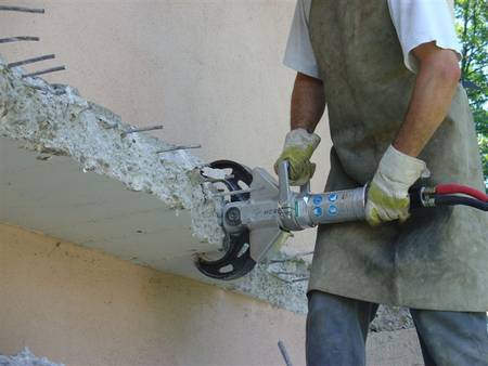 Гидравлические ножницы для разрушения бетона